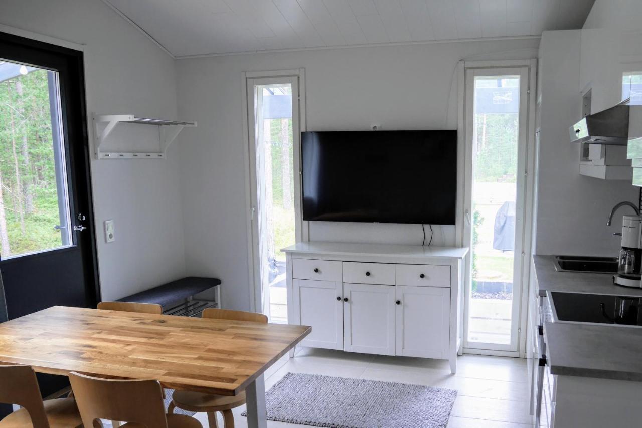 Cozy 4 Person Guesthouse On Quiet Residential Area Uleåborg Exteriör bild