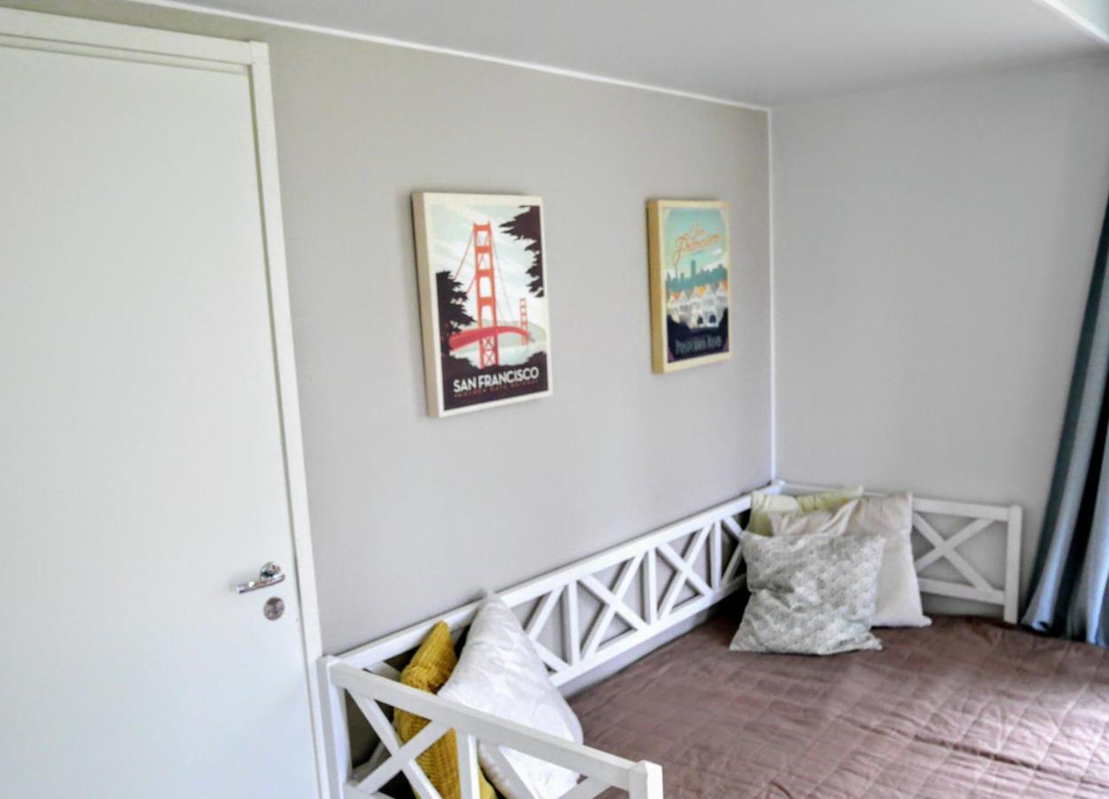 Cozy 4 Person Guesthouse On Quiet Residential Area Uleåborg Exteriör bild